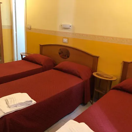 Hotel Cherubini-3